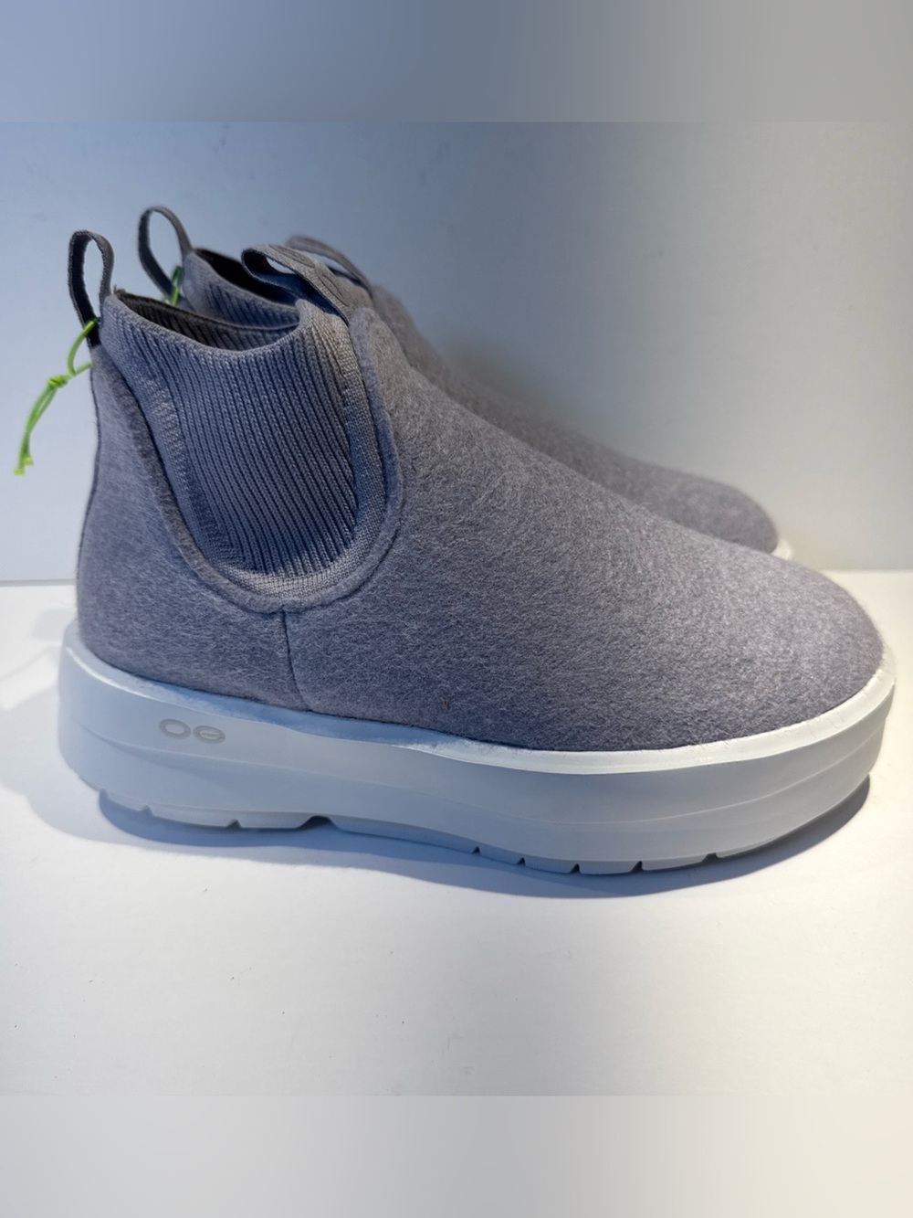 OOFOS OOMEGA Londener Platform Spacedust Insulated Wool Bootie Womens size 6.5